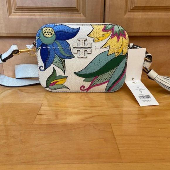 TORY BURCH Handbags - BRAND NEW -TORY BURCH MCGRAW CAMERA BAG-FLORAL